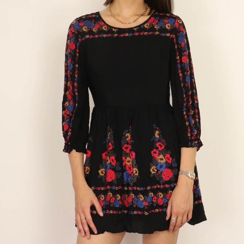 Free People Age of Aquarius floral peasant dress 0 - Picture 3 of 11
